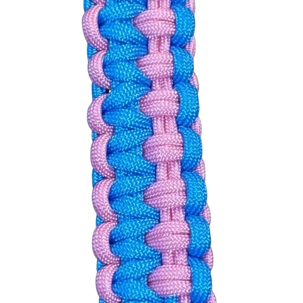 Handmade chunky paracord keychain